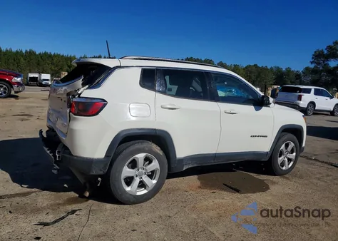2018 Jeep Compass Latitude z USA, uszkodzony, nr VIN 3C4NJDBB0JT418927